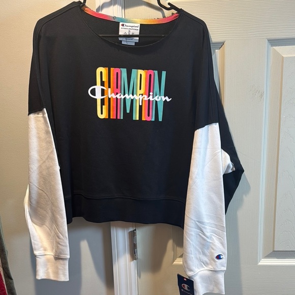 Champion Black and White Sweatshirt - Picture 1 of 3